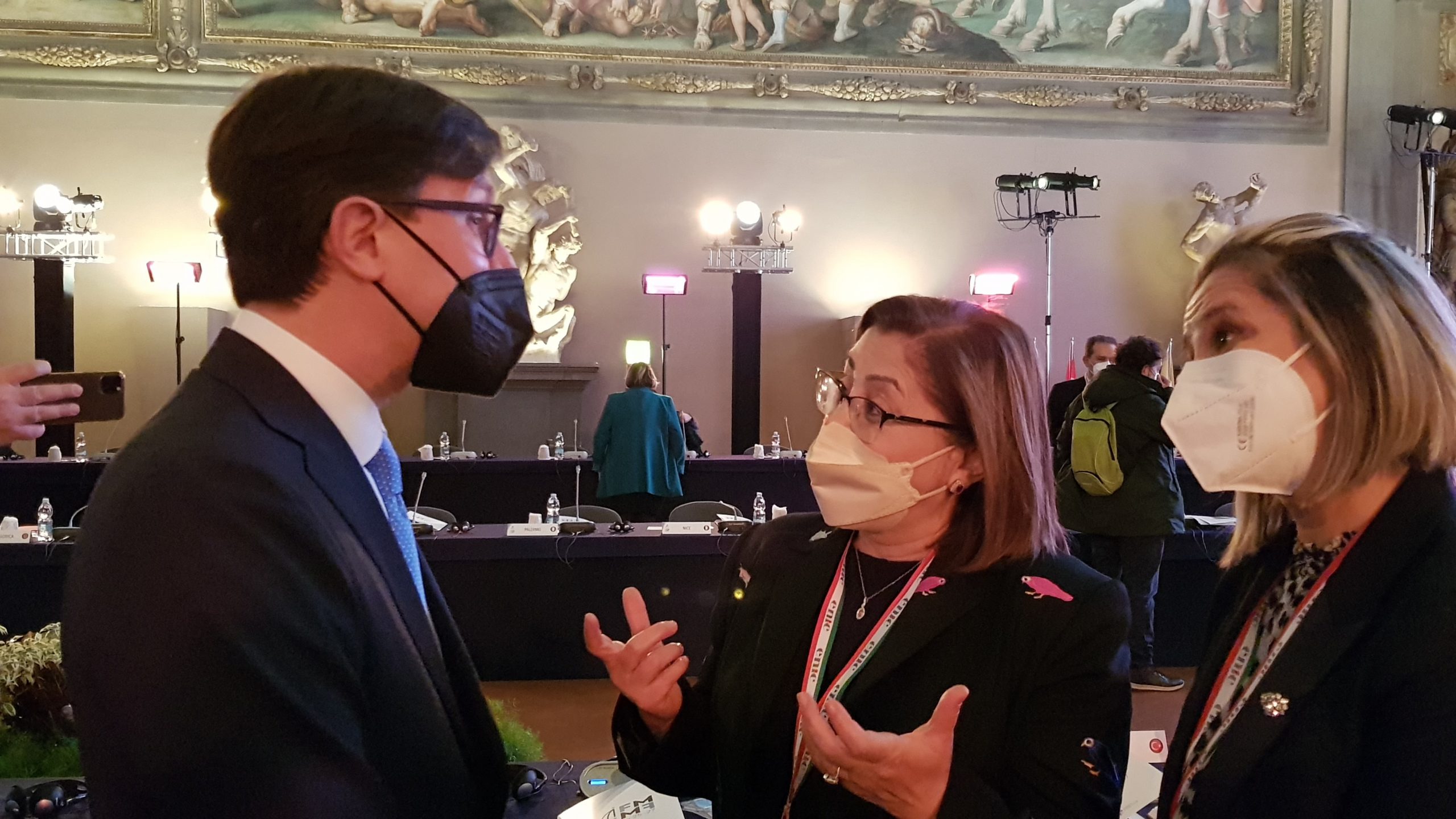 Şahin, Akdeniz belediye başkanlarıyla iklim ve çevre konusundaki tecrübelerini paylaştı