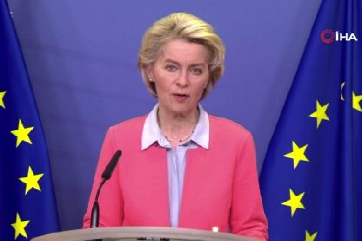 Avrupa Komisyonu Başkanı von der Leyen: ‘Rusya merkez bankasının varlıklarını felç edeceğiz’