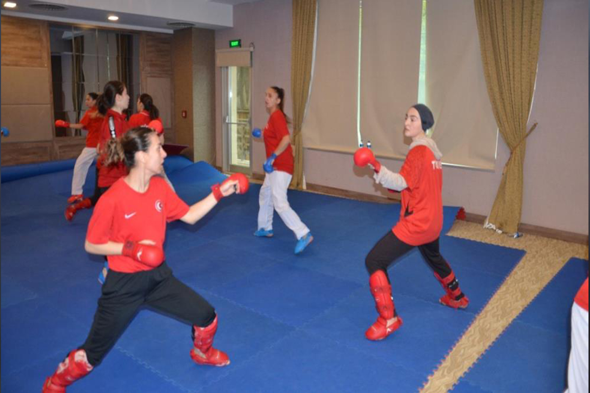 Milli takım, Avrupa Büyükler Karate Şampiyonası’na Kocaeli’de hazırlanıyor