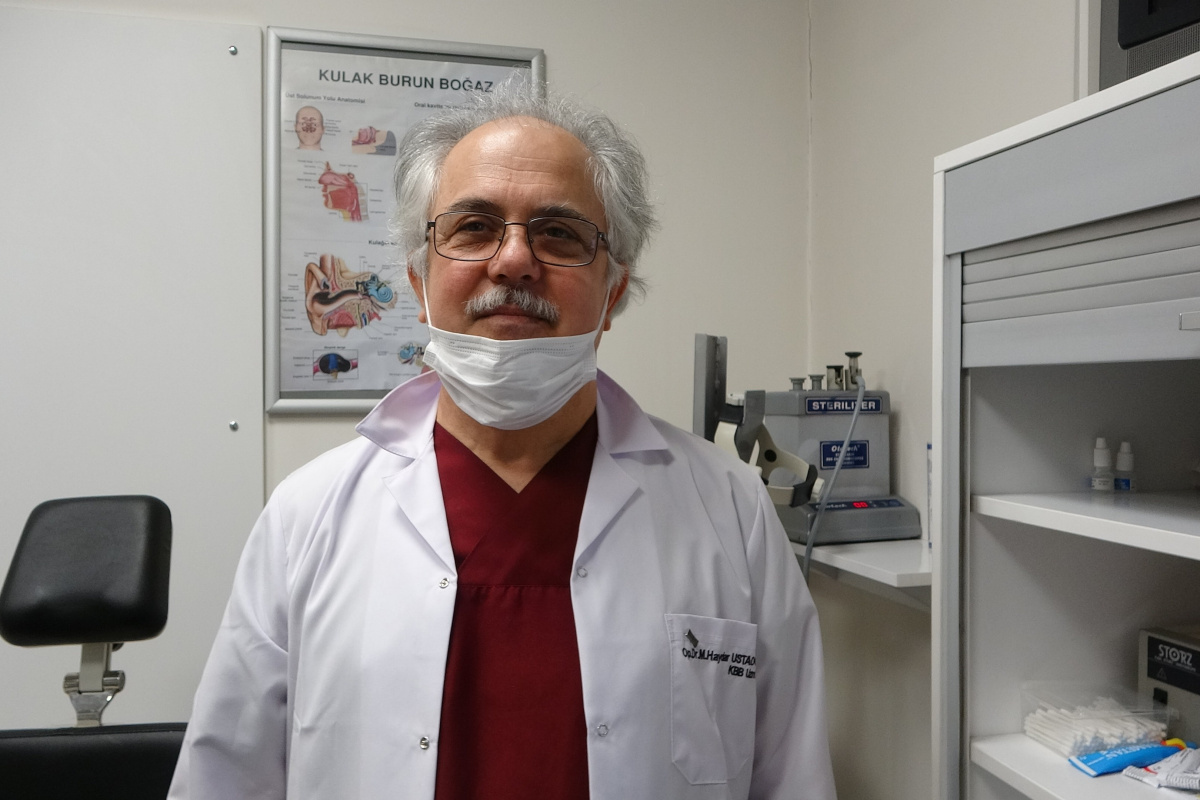 Op. Dr. Mahmut Haydar Ustaoğlu: ‘Covid genizde çoğalır, aşağıya doğru inerek hastalık yapar’