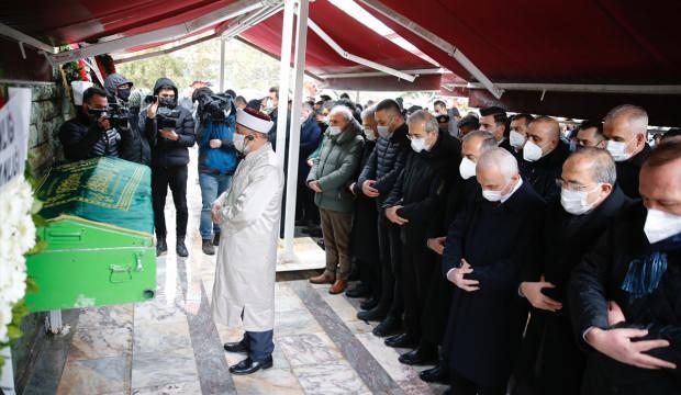Savunma Sanayii Başkanı Demir’in ağabeyinin cenazesi toprağa verildi