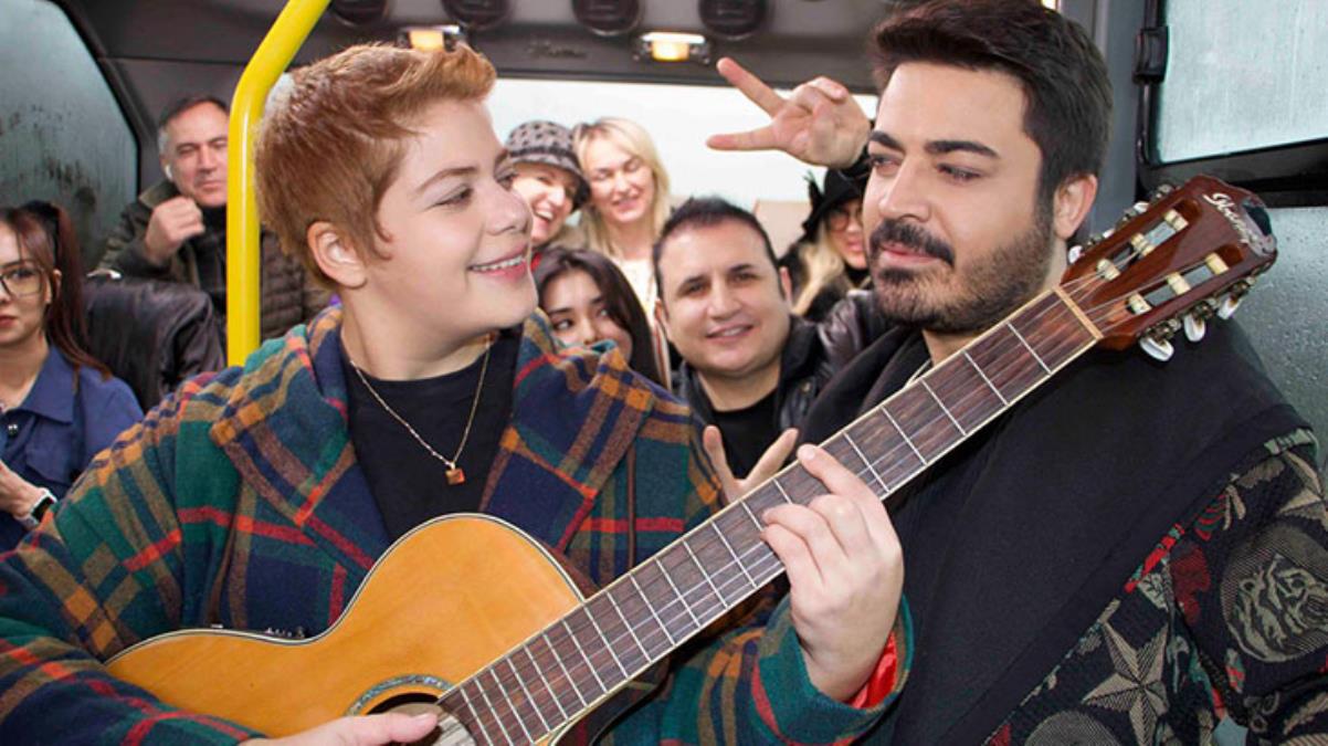 Türkiye de bir ilk! Turgay Saka ve Ferah Zeydan minibüs hattında klip çektiler