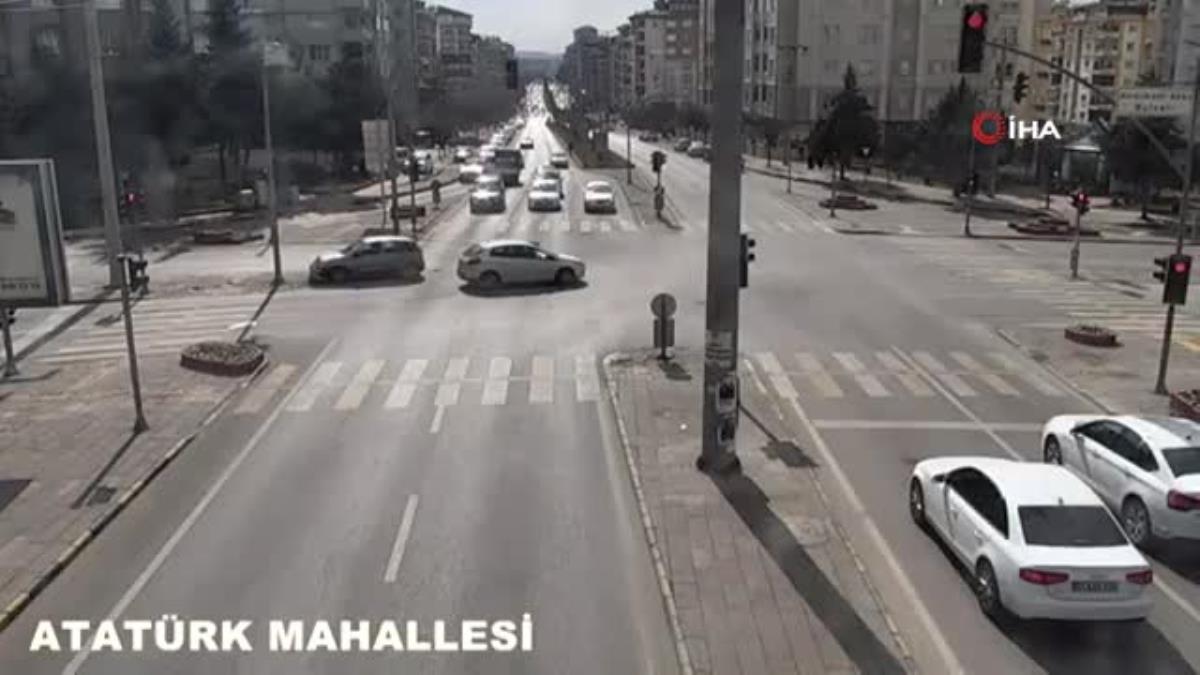 Gaziantep teki 12 ayrı trafik kazası kameralarda