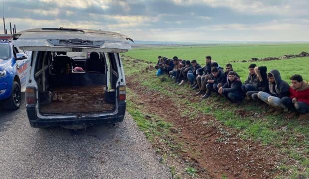 Kilis’te 80 göçmen yakalandı: Organizatörler gözaltına alındı