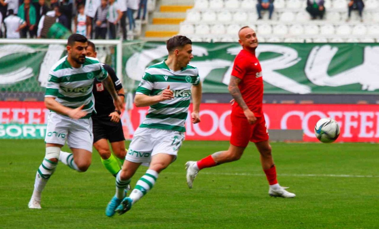 Gaziantep FK sahadan 4-1 mağlup ayrıldı