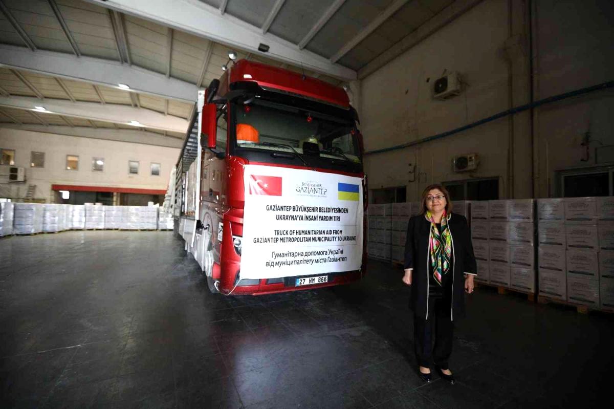 Gaziantep’ten Ukrayna’ya 23 tonluk kuru gıda yardımı