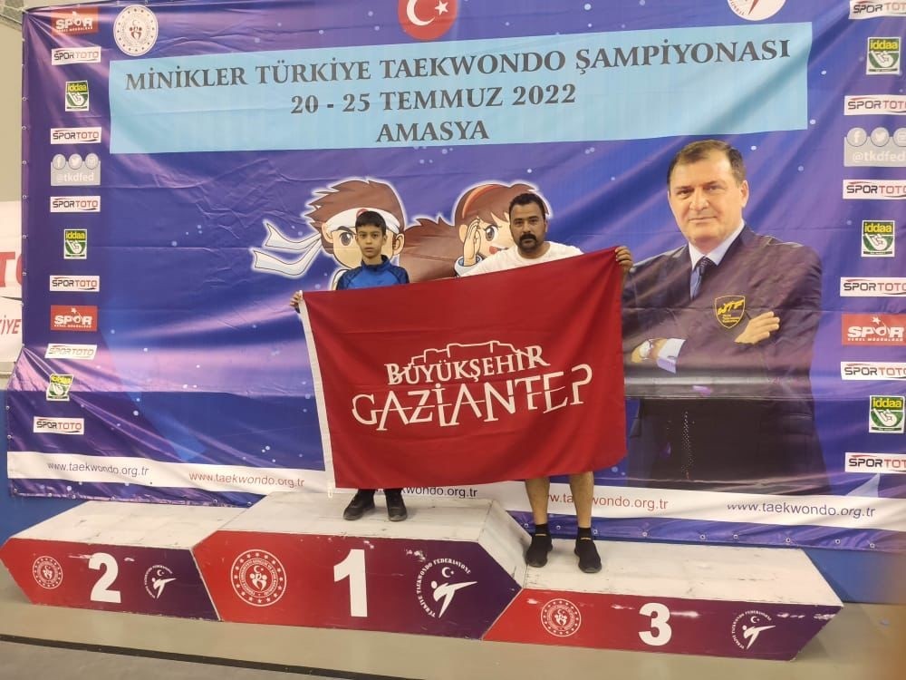 Büyükşehir spor kulübü sporcuları, Van, Hatay ve Amasya’da farklı kategorilerde dereceler aldı