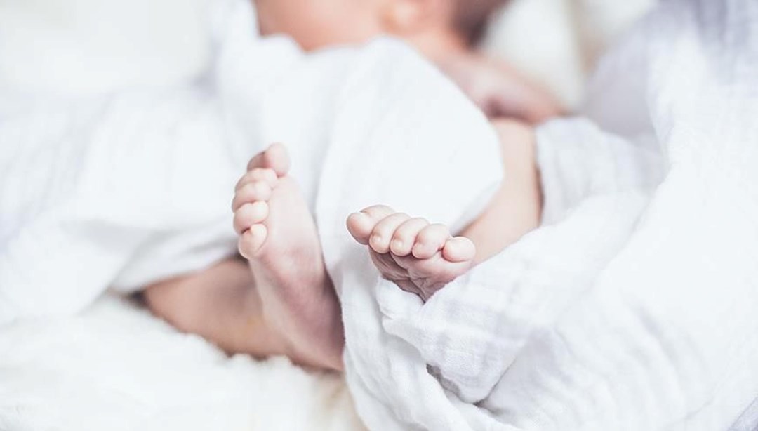 Yenidoğan bebek bakımı nasıl yapılır?