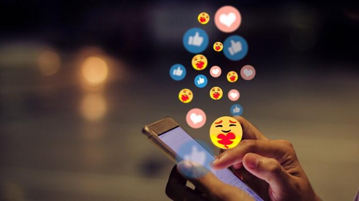 Emoji Anlamları 2022: WhatsApp, Facebook, Instagram’da En Çok Kullanılan Yüz ve Kalp Emojilerinin Listesi ve Anlamları Nelerdir?