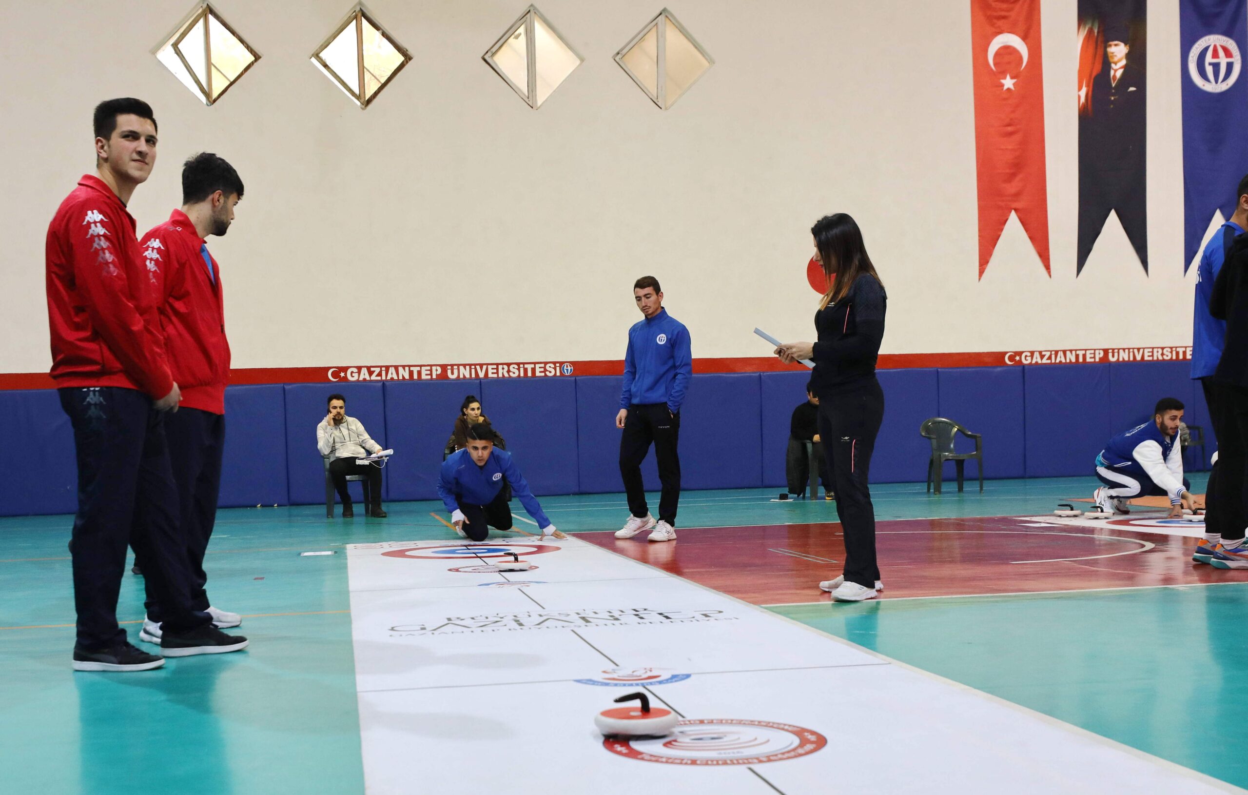 GAÜN takımlarından floor curling Türkiye şampiyonasına damga