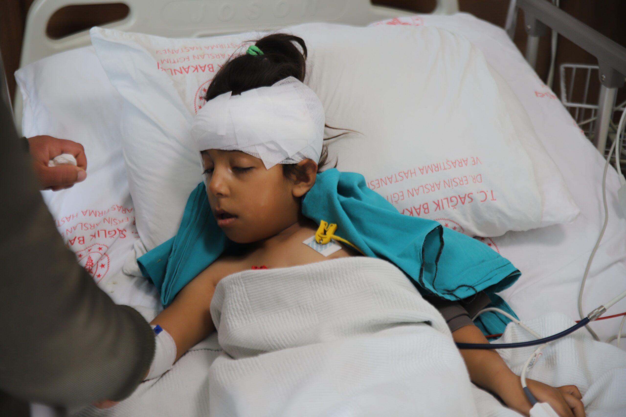 BİR AY SONRA DUYUP KONUŞABİLECEK