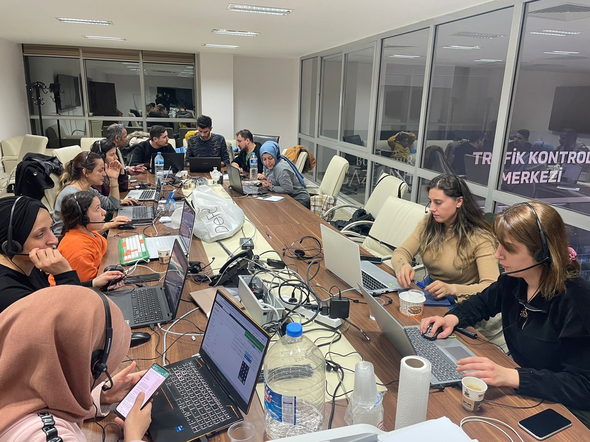 AFET YÖNETİM YAZILIMI VATANDAŞLARI KONUMLA YÖNLENDİRDİ