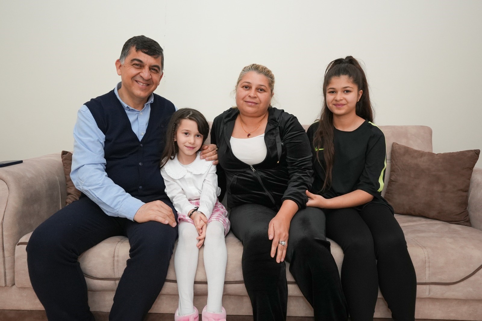 Yetim Buğlem’in park isteğini yerine getirdi