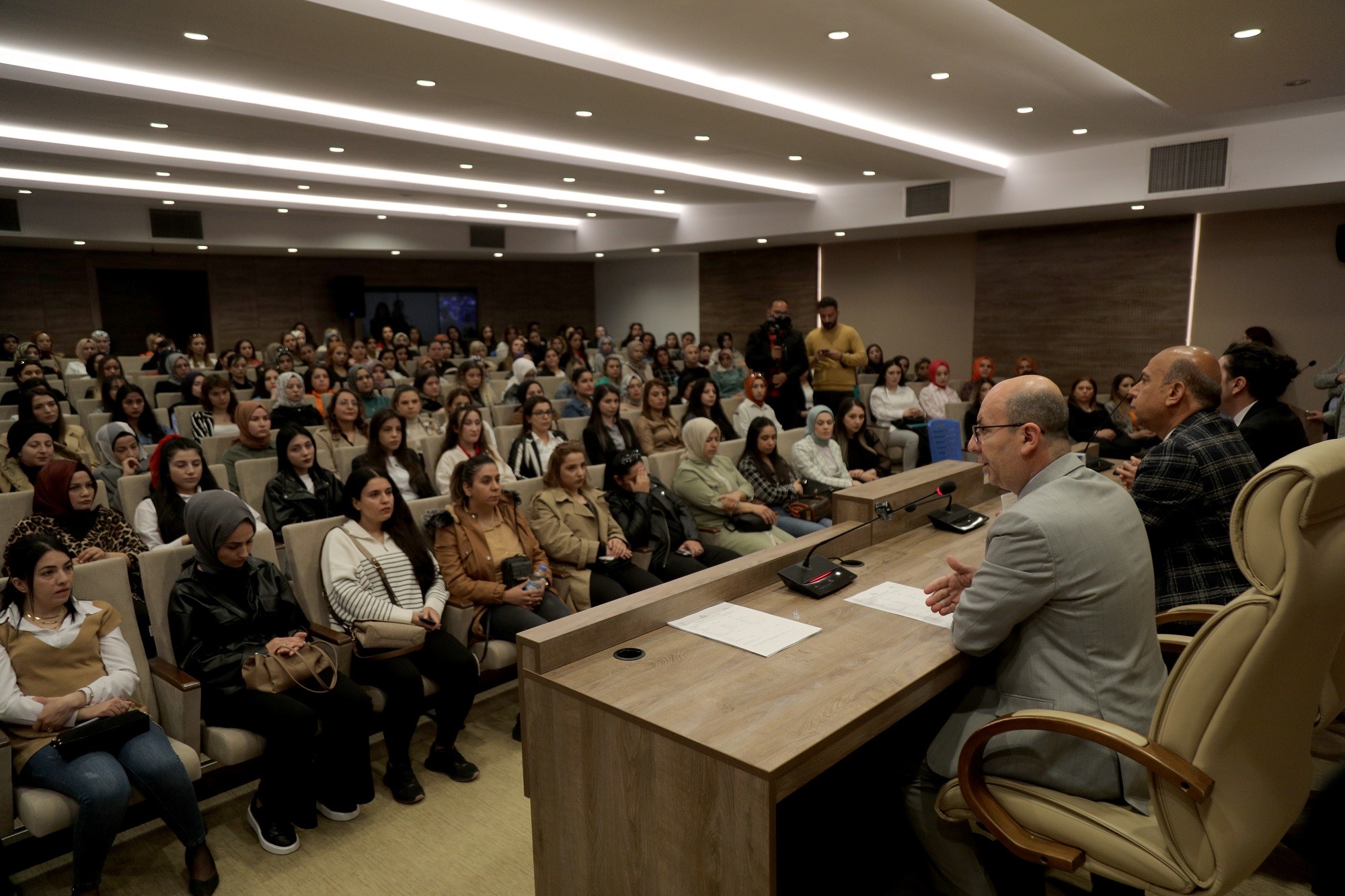 İş ve Kariyer Merkezi, kentteki istihdam oranını artırıyor