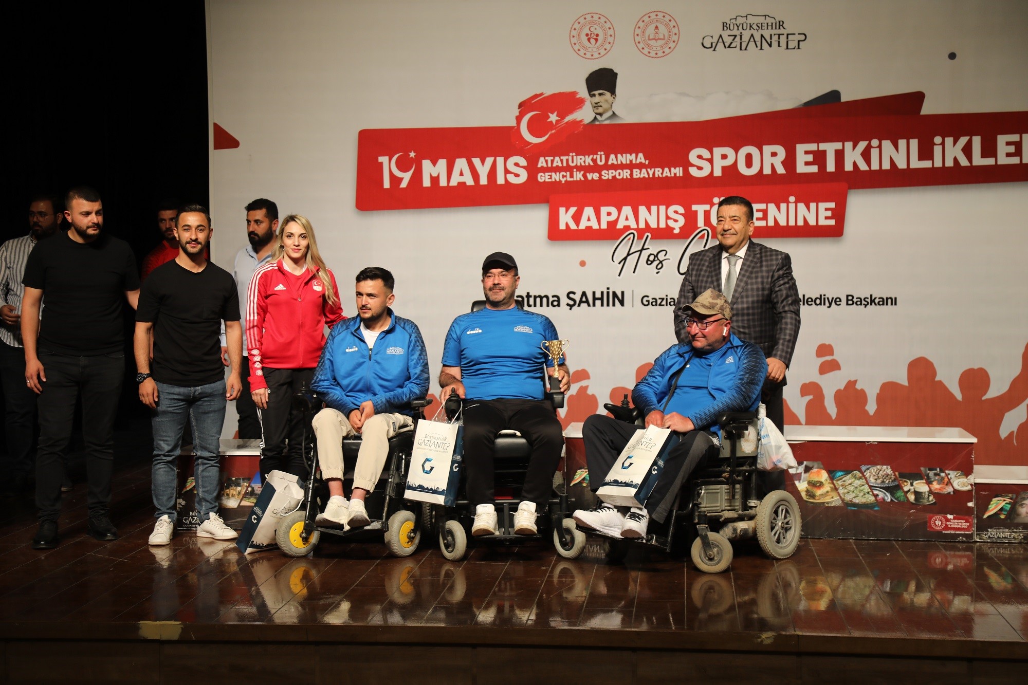 Gaziantep’te 19 branşta 742 genç sporcuya ödül
