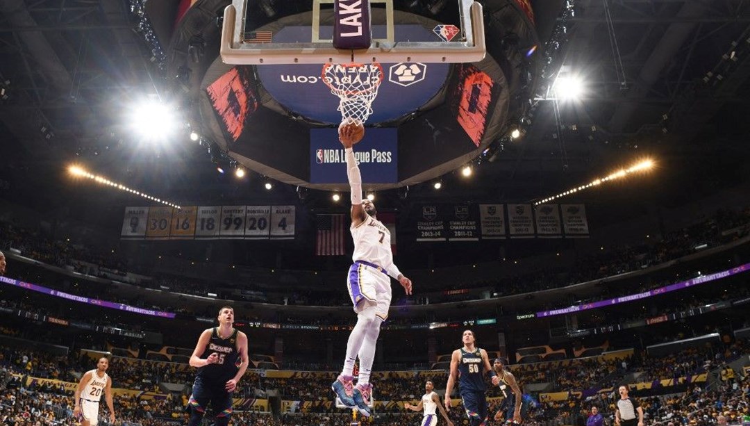 NBA tarihinin en skorer 9. basketbolcusu Carmelo Anthony emekli oldu