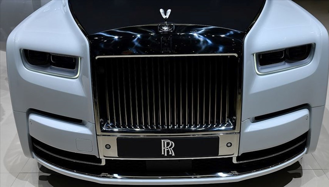 Rolls-Royce, 2 bin 500’e yakın çalışanını işten çıkarmayı planlıyor