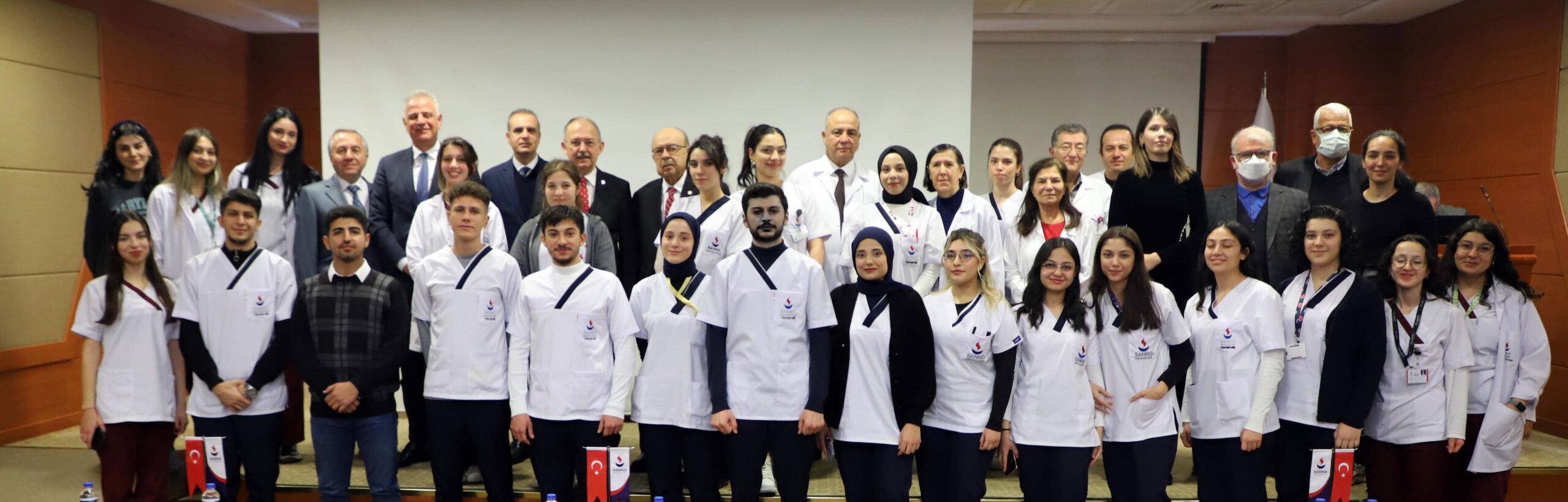 DAĞLI: “YAŞADIĞIMIZ BU KUTSAL TOPRAKLAR, ATALARIMIZIN ASİL KANLARIYLA KAZANILMIŞ TOPRAKLARDIR”