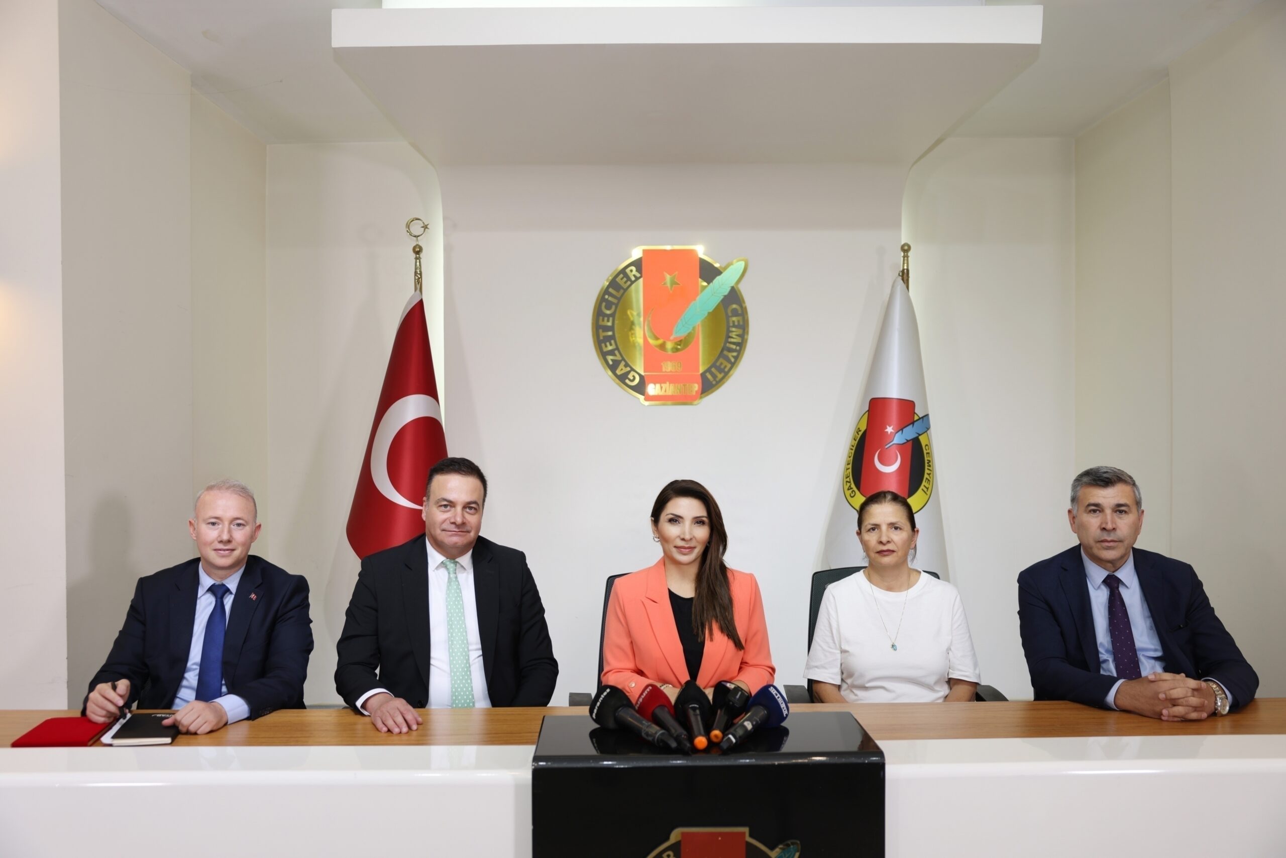 “Kalbimiz her daim Gaziantep için atıyor”