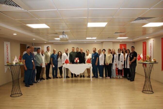 Neonatoloji (Yenidoğan Yoğun Bakım) Doç. Dr. Muhittin Çelik, Profesörlük Unvanını Aldı