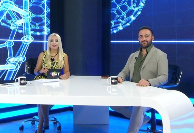 Fizyoterapist Mahmut Yücel Uyardı:  “Ağrıyı Susturmak Değil, Anlamak Gerek”