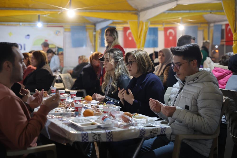 Gaziantep Büyükşehir, Ramazan ayında vatandaşları iftar sofrasında buluşturacak