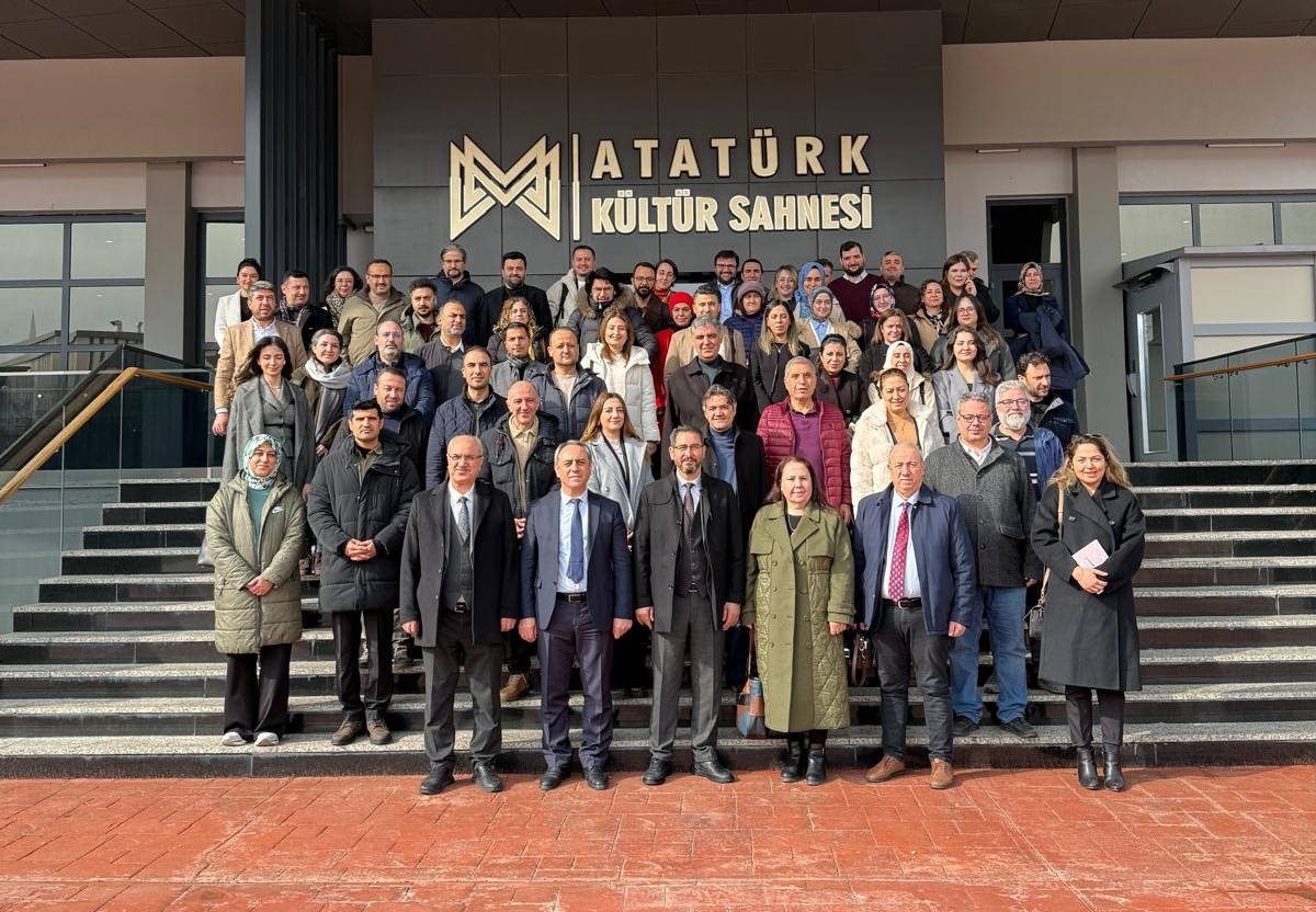 GAÜN’DE BİRİM EĞİTİM KOMİSYONLARI BİLGİLENDİRME TOPLANTISI GERÇEKLEŞTİRİLDİ