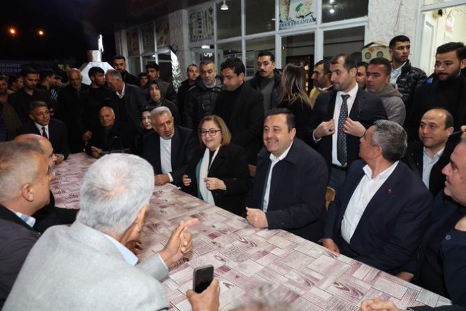 Şahin, Karkamış’ta vatandaşlarla iftarda buluştu