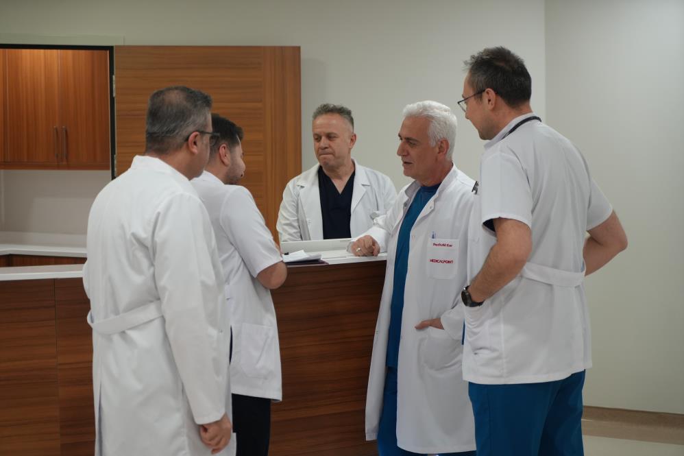 Medical Point Gaziantep Hastanesi 1 yılda 200’üncü kemik iliği nakline ulaştı