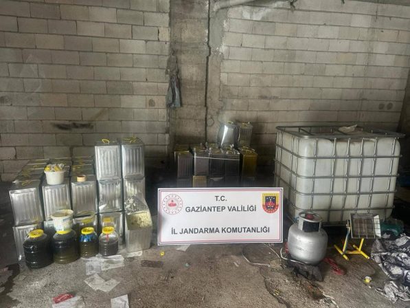 Gaziantep’te bin 500 litre sahte zeytinyağı ele geçirildi: 1 gözaltı