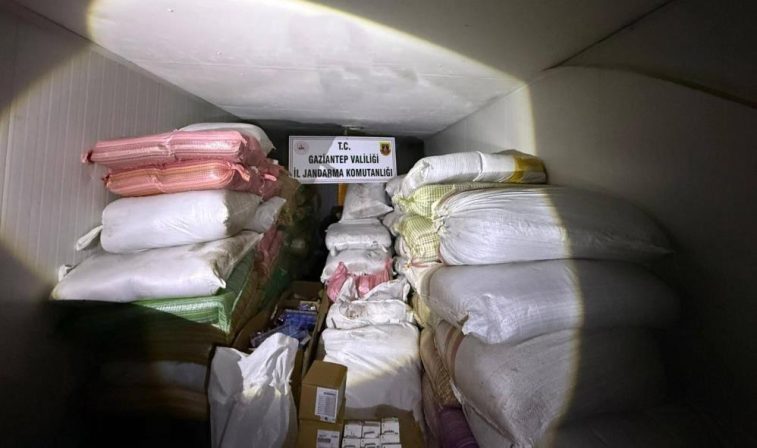 Gaziantep’te 6,8 milyon TL değerinde kaçak malzeme ele geçirildi
