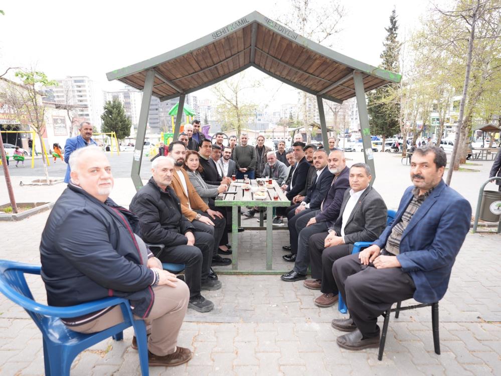 Yılmaz’dan Çıksorut ve Umut mahallesine ziyaret