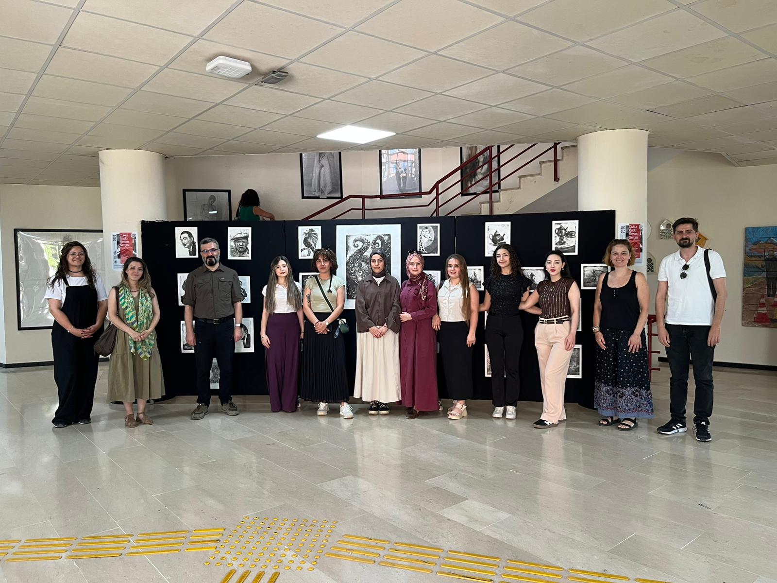 Çukur Baskıresim Sergisi Ziyaretçilerle Buluştu