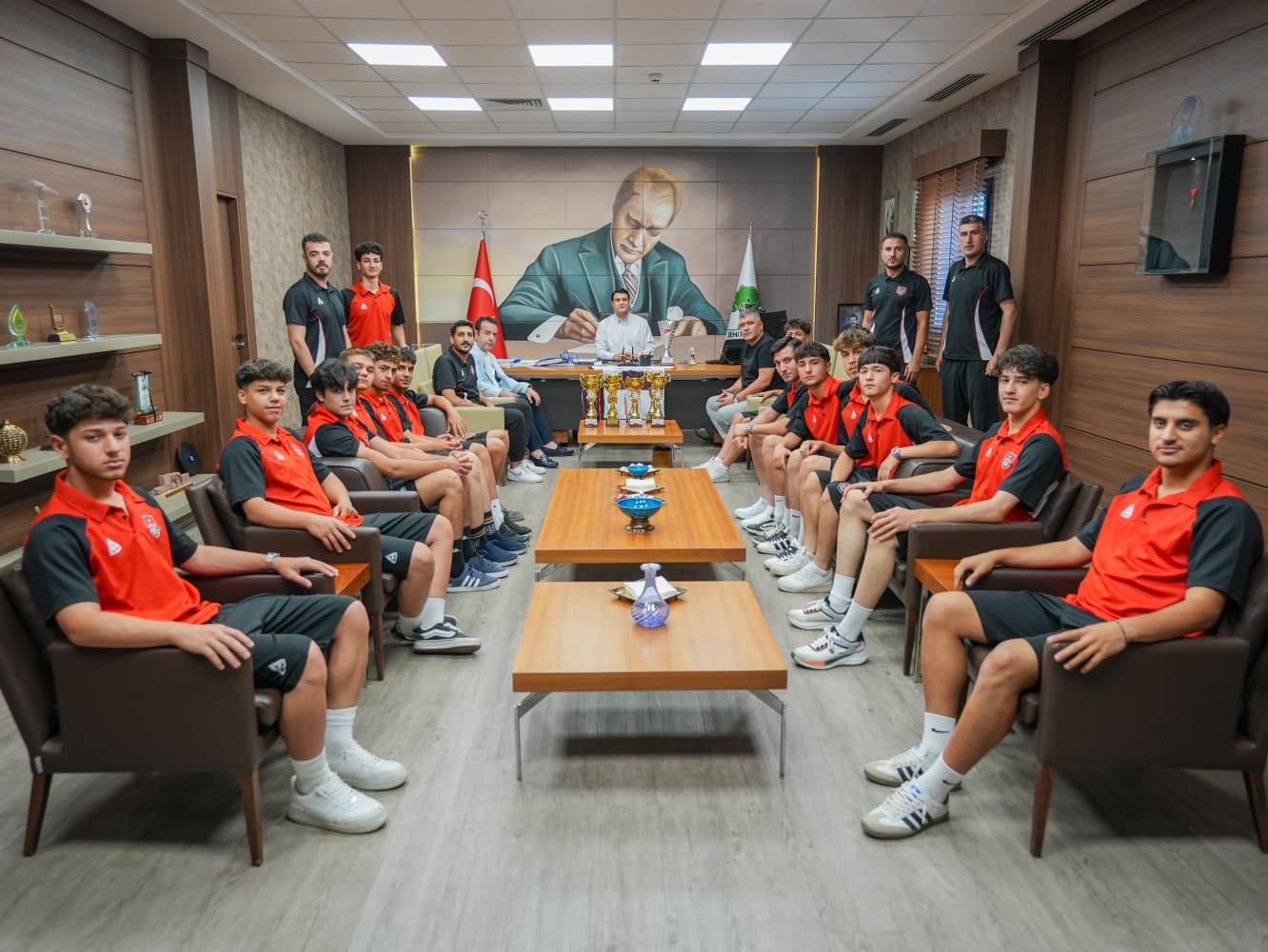 KIRMIZI SİYAHLILARDA HEDEF TÜRKİYE ŞAMPİYONLUĞU