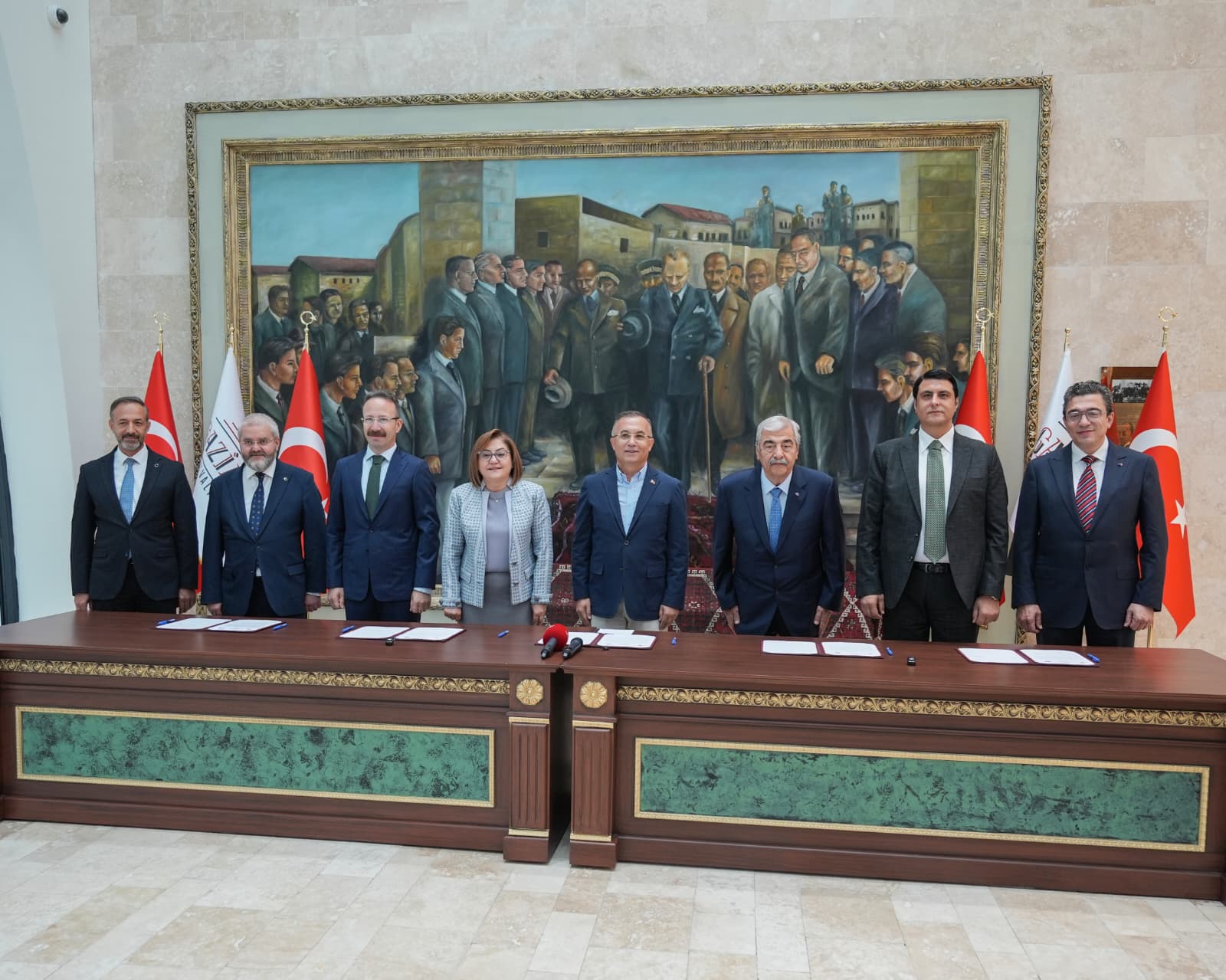 İMZALAR KUR’AN KURSU İÇİN ATILDI