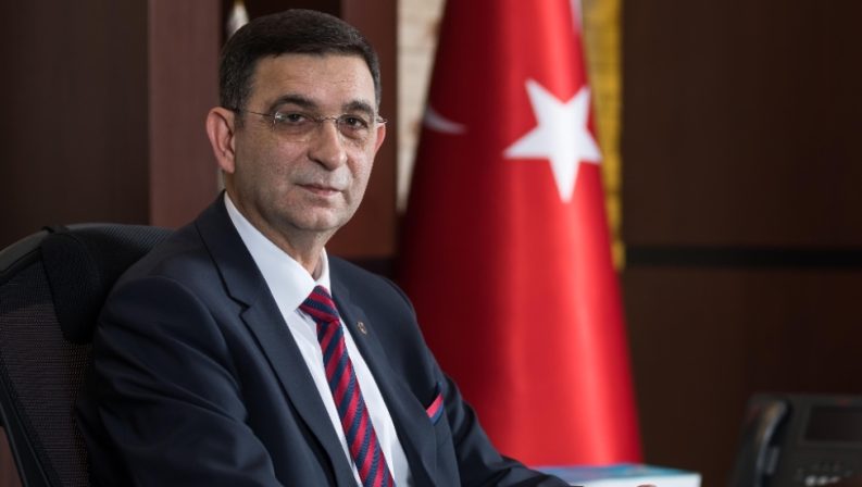 ÜNVERDİ:  -“KAHRAMANLIK DESTANININ 10’UNCU YILINDA AZİZ ŞEHİTLERİMİZİ RAHMETLE, KAHRAMAN GAZİLERİMİZİ ŞÜKRANLA ANIYORUM”