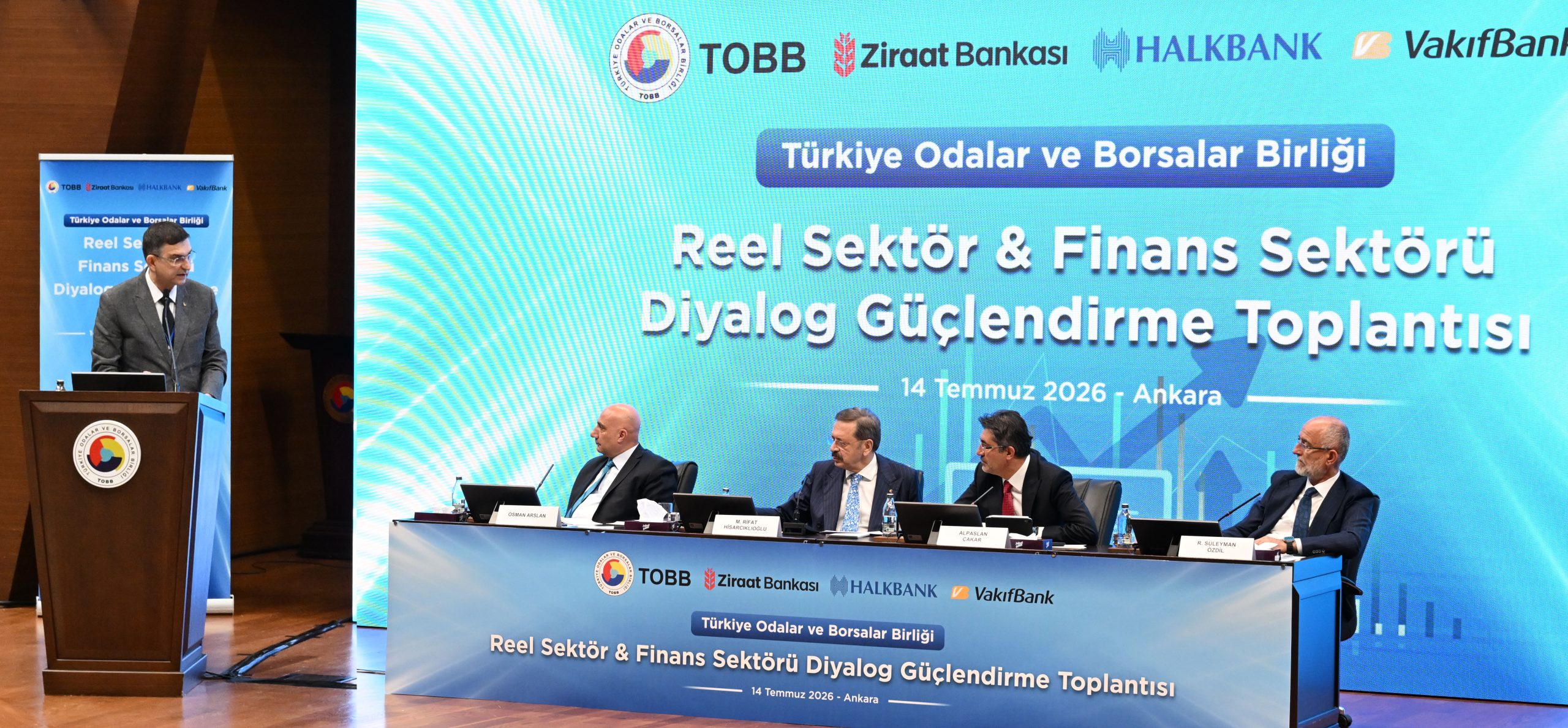 ÜNVERDİ, İŞ DÜNYASININ BANKACILIK SEKTÖRÜNDEN BEKLENTİLERİNİ ANKARA’DA PAYLAŞTI