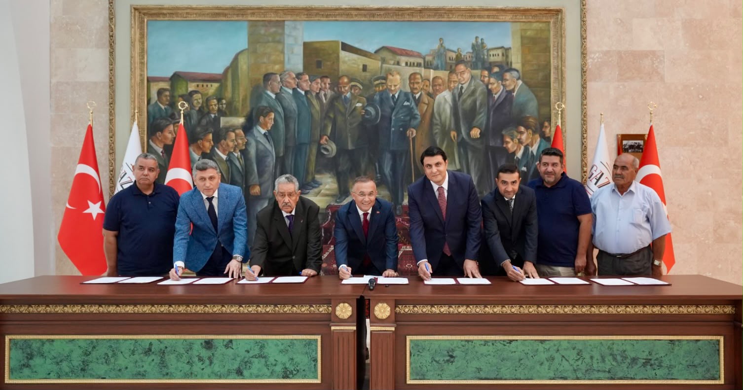 VALİ ÇEBER’DEN BAŞKAN YILMAZ’A TEŞEKKÜR