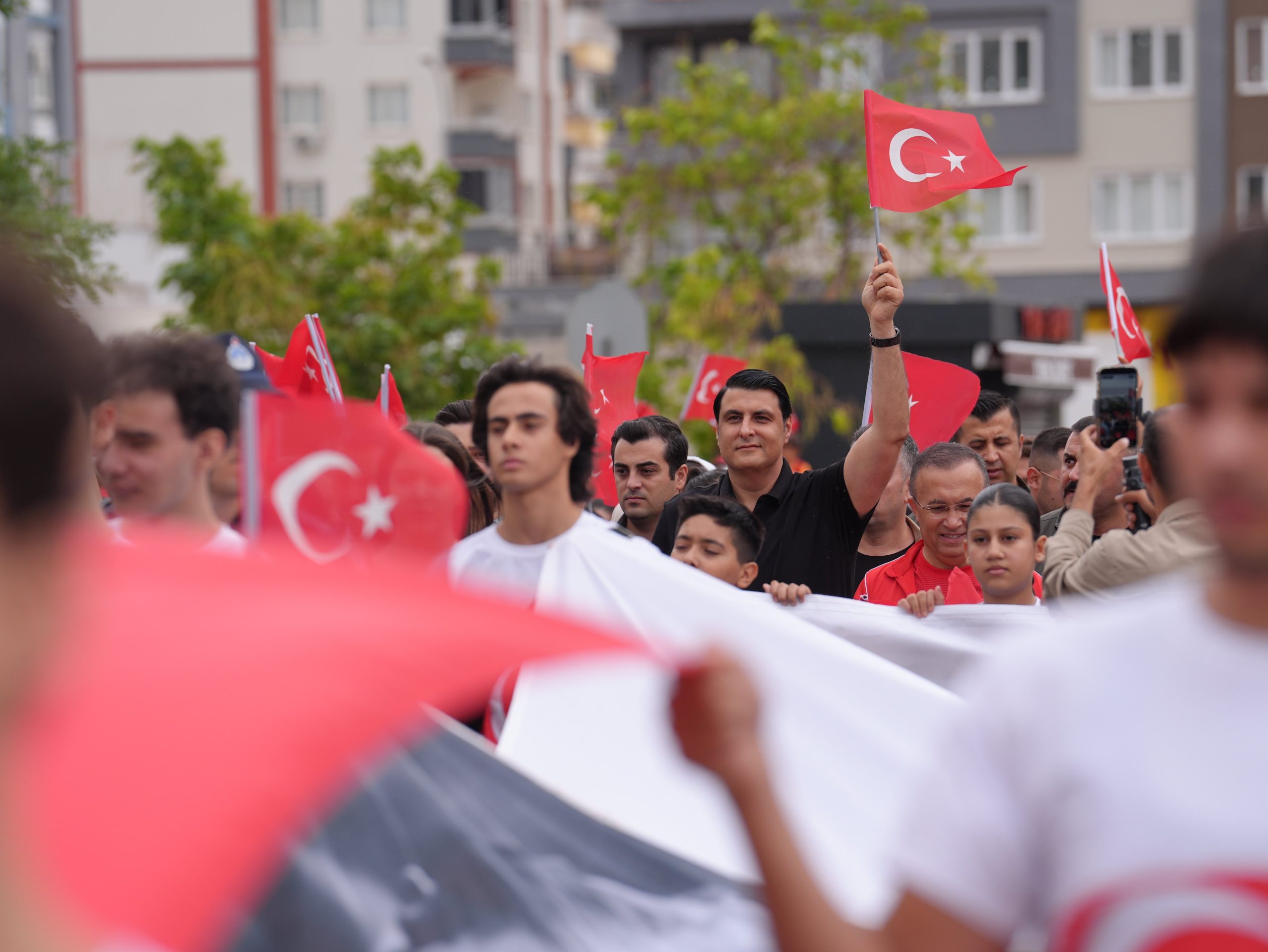 ŞEHİTKAMİL’DE ÇİFTE GURUR