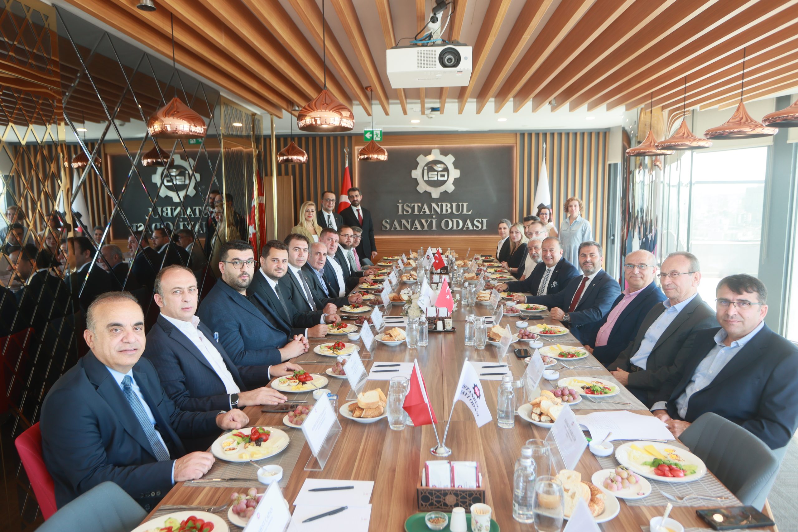 GSO VE İSO ORTAK GIDA SEKTÖRÜ KOMİTE TOPLANTISI GERÇEKLEŞTİRİLDİ