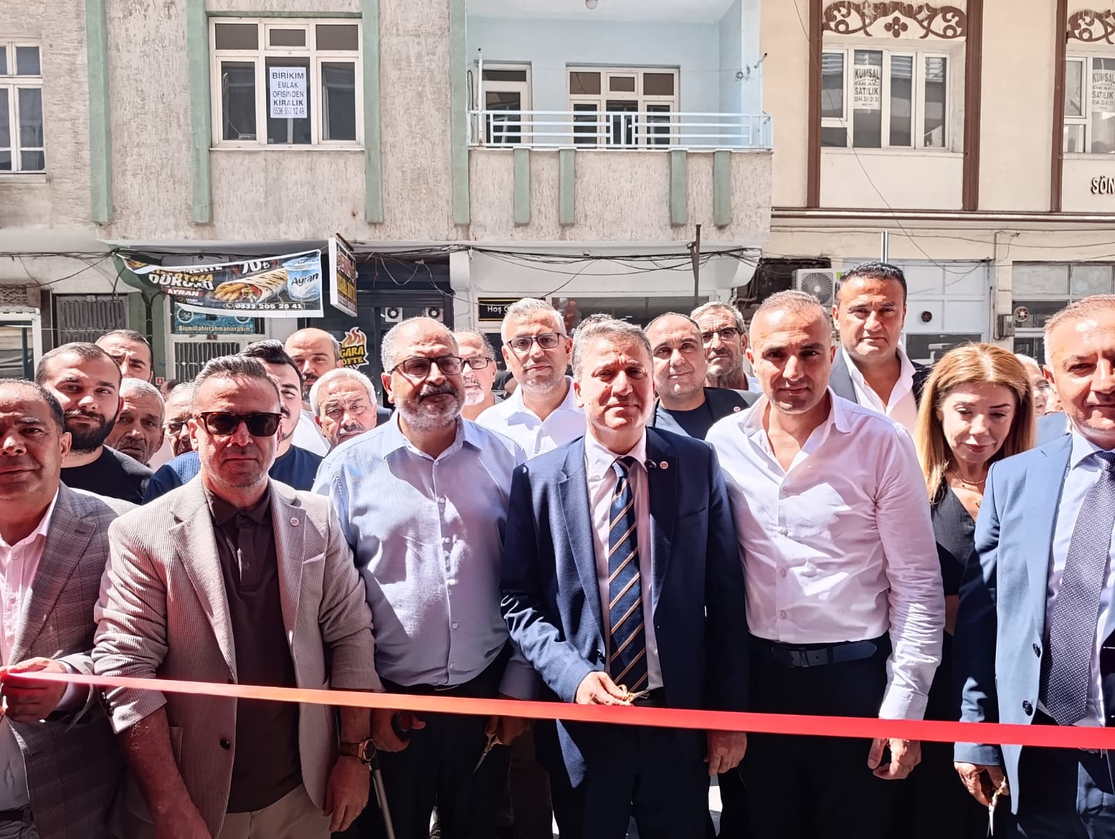 Yeni Parti Nizip İlçe Binası açıldı