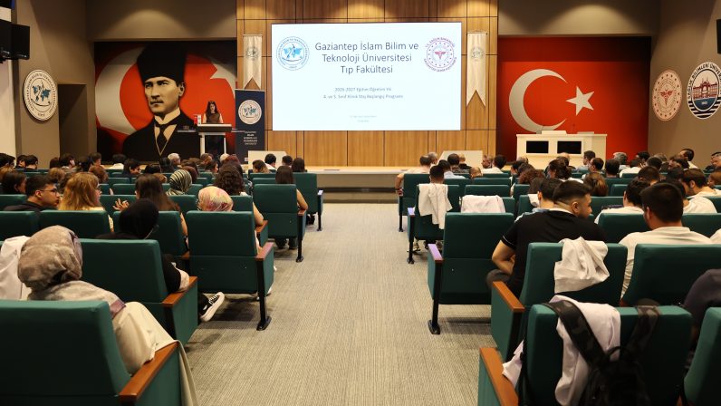 Rektör Demir: “Geleceğin Hekimlerini Güçlü Bir Akademik ve Klinik Altyapıyla Yetiştiriyoruz”