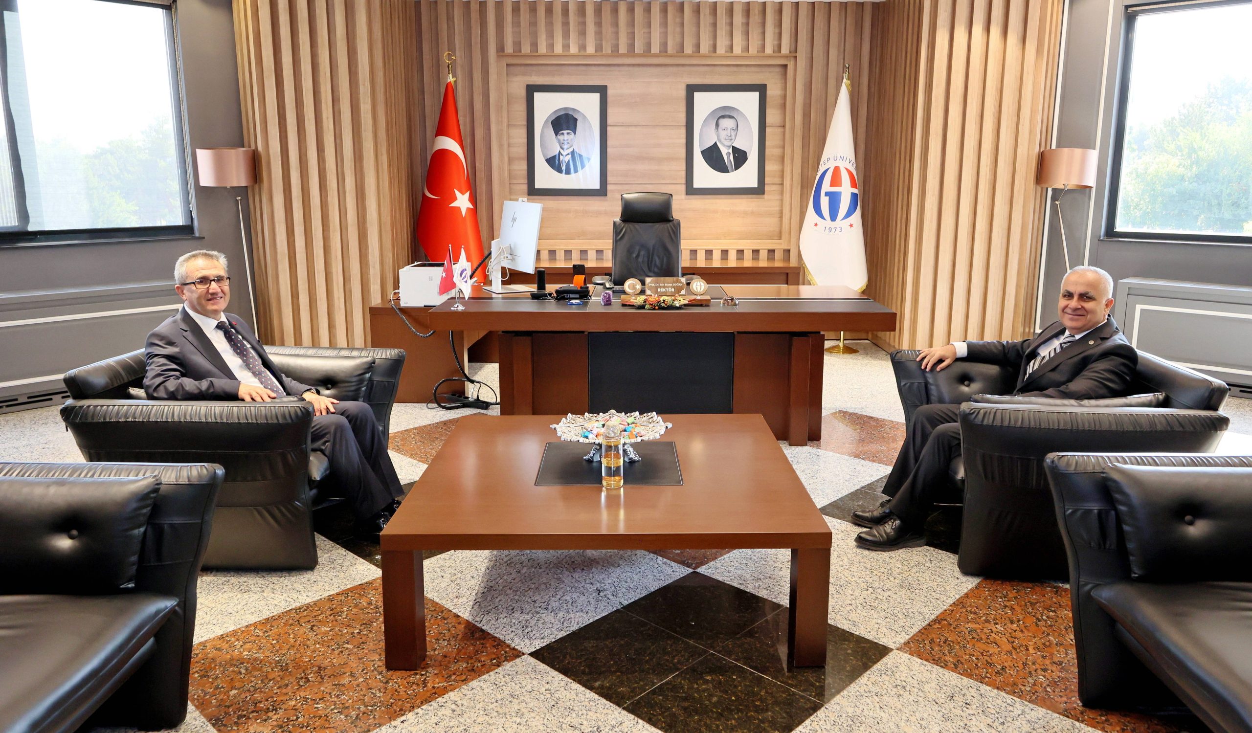 BÖLGE ADLİYE MAHKEMESİ BAŞKANI KAHRAMAN’DAN REKTÖR DOĞAN’A ZİYARET