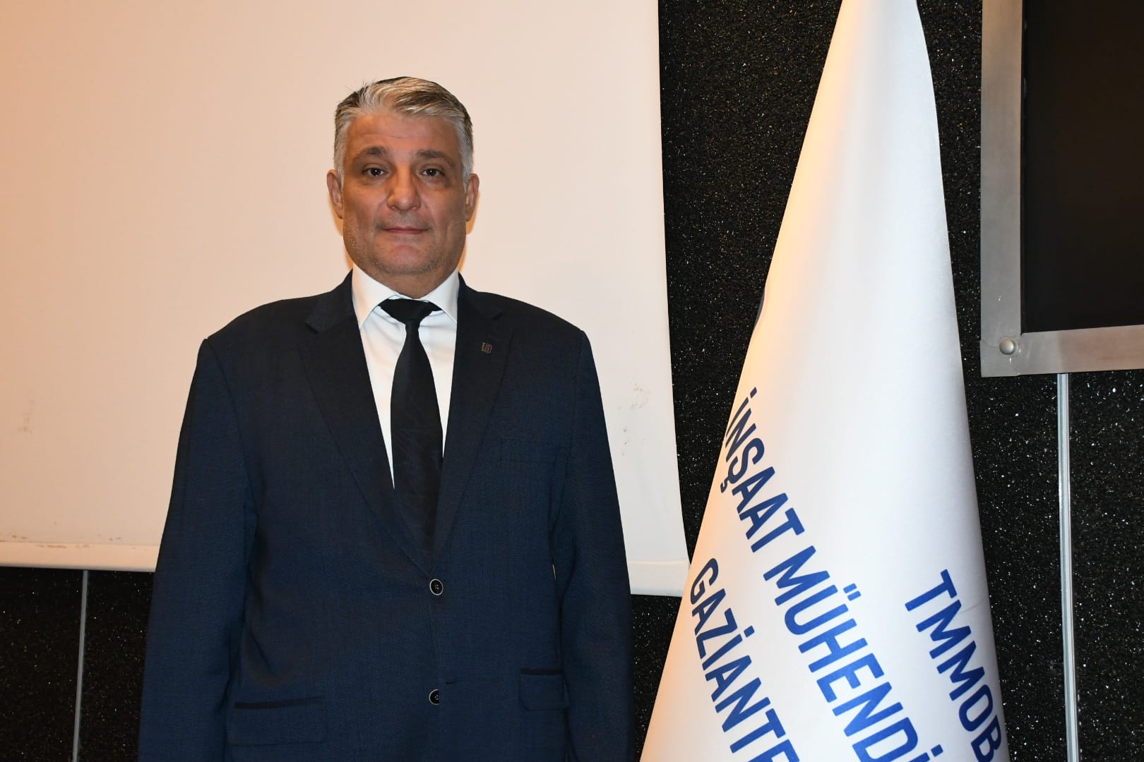 İnşaat Mühendisleri Yasta: İki Meslektaşın Acısı Camianın Yüreğini Yaktı