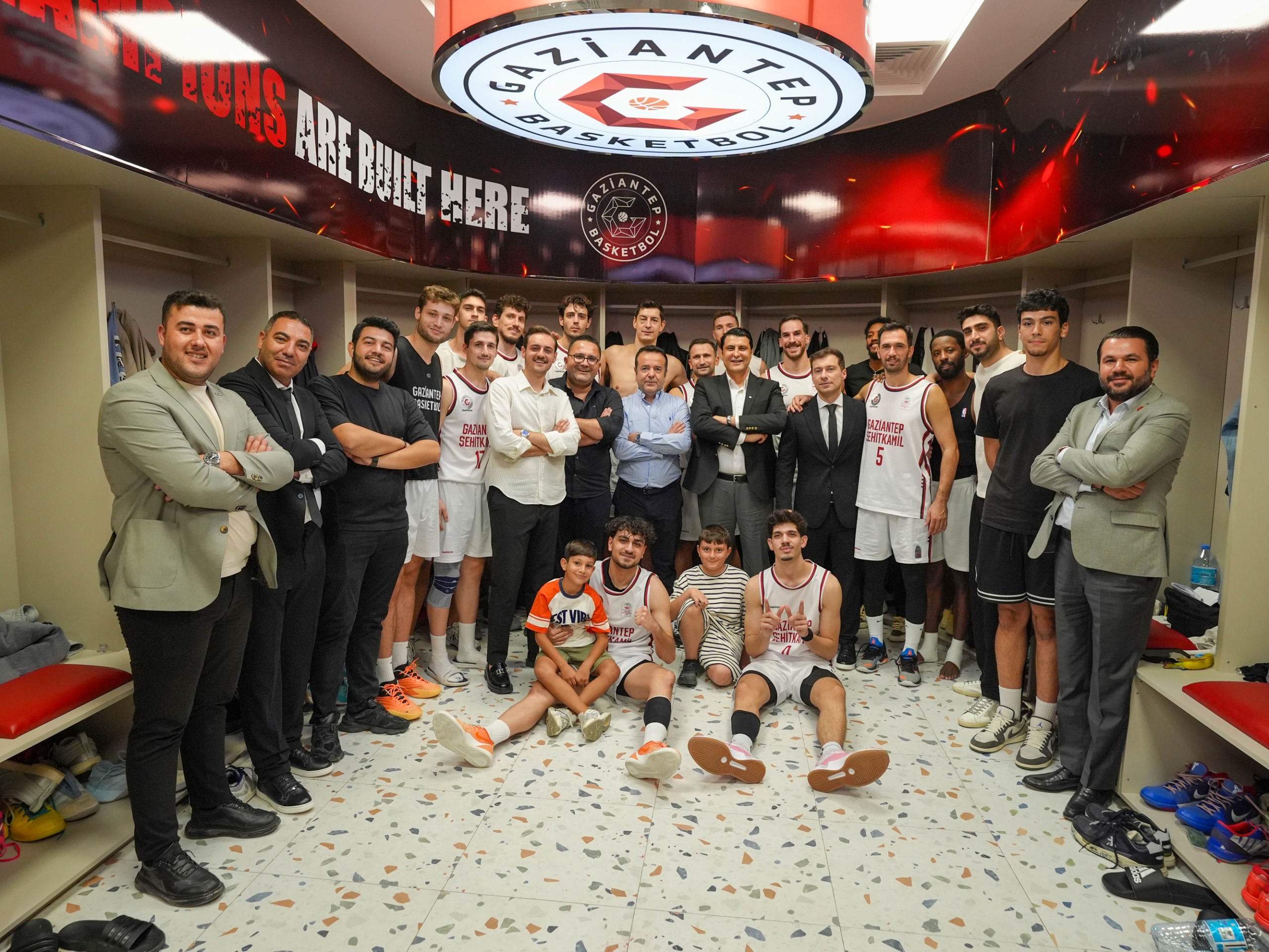 BAŞKAN YILMAZ’DAN GAZİANTEP BASKETBOL MAÇINA DAVET