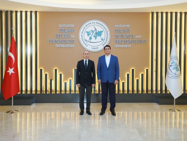 YILMAZ’DAN ÜNİVERSİTELİ GENÇLERE TAM DESTEK