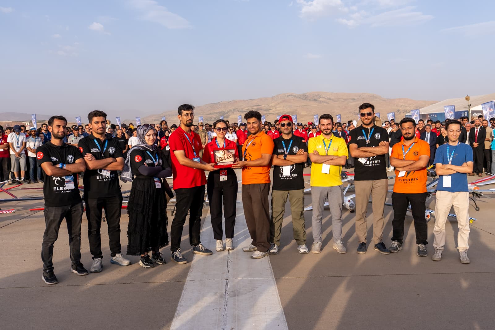 GAÜN’ÜN ELEKTRİK AR-GE TAKIMI TEKNOFEST’TE EN İYİ SİSTEM MİMARİSİ ÖDÜLÜ KAZANDI