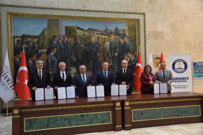 ŞAHİNBEY BELEDİYESİ’NDEN 10. KİTAP FUARI