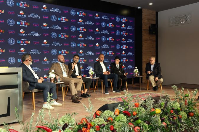 TÜRK MUTFAĞININ GELECEĞİ GASTROANTEP’TE KONUŞULDU